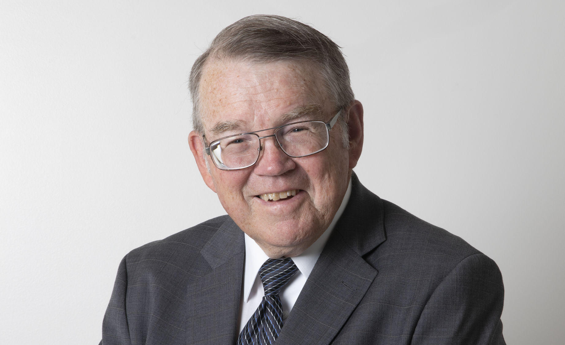 Timothy Hallinan Q2